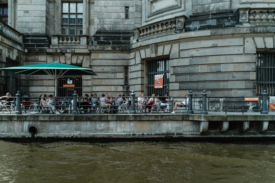 berlin cafe scene