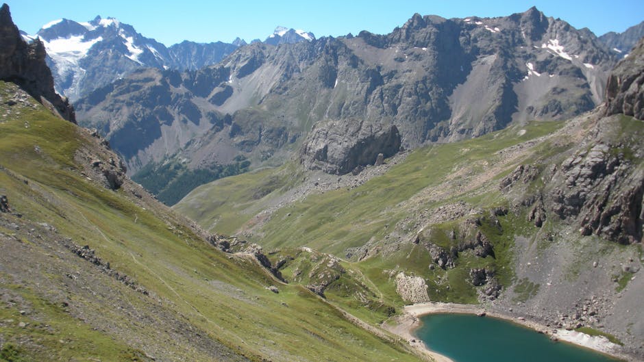 hidden mountain lake france