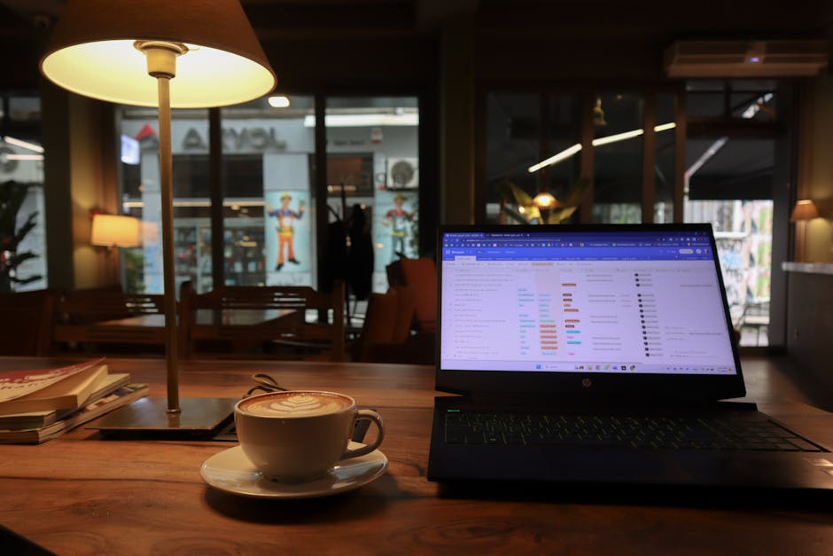 krakow cafe laptop