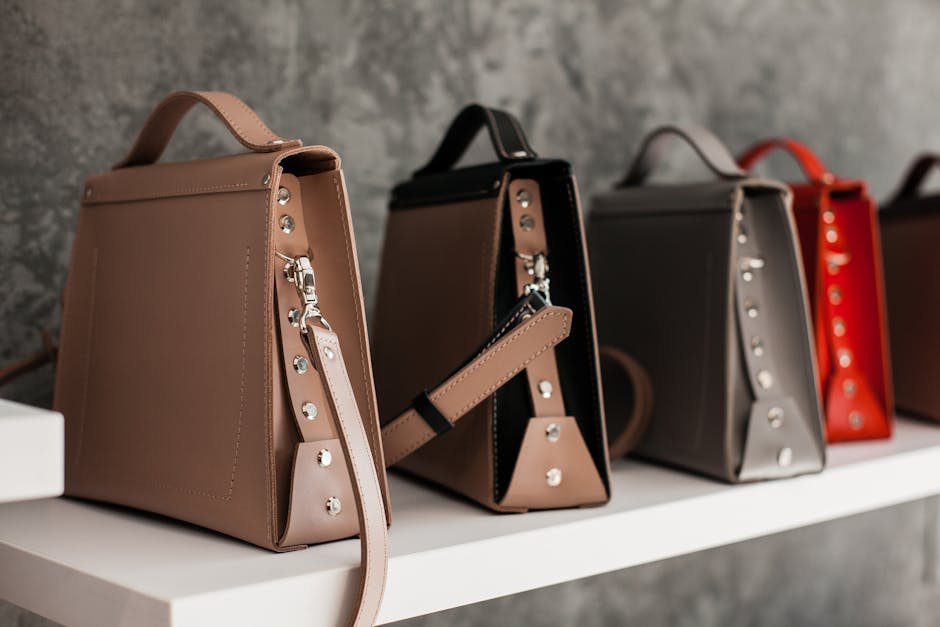 leather handbags display boutique