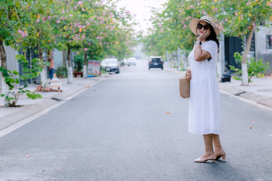 woman wearing linen dress summer